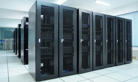 多臺(tái)服務(wù)器協(xié)同 構(gòu)建高效數(shù)據(jù)處理與存儲(chǔ)支持服務(wù)